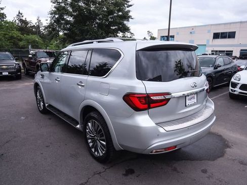Used 2018 INFINITI QX80 4WD w/ Driver Assistance Package image 10