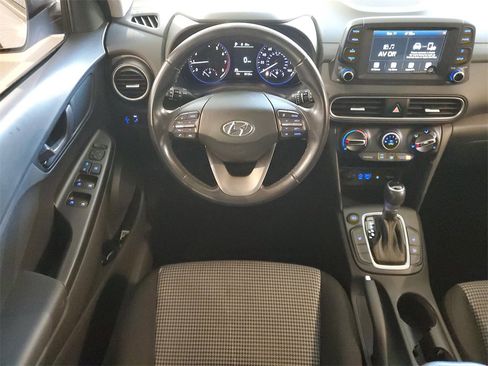 Used 2020 Hyundai Kona SEL Plus w/ Cargo Package image 10