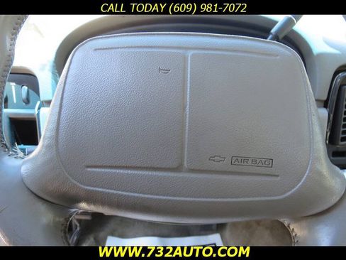 Used 1995 Chevrolet Impala SS RWD image 29