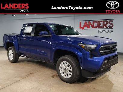 New 2025 Toyota Tacoma SR5