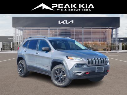 Used 2016 Jeep Cherokee Trailhawk w/ Comfort/Convenience Group
