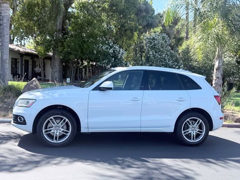 Used 2014 Audi Q5 2.0T Premium Plus AWD/4WD image 2