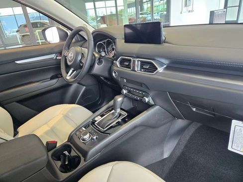 New 2025 MAZDA CX-5 AWD 2.5 S w/ Preferred Package image 6