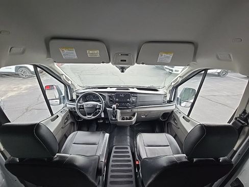 Used 2023 Ford Transit 250 148 High Roof RWD image 2