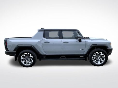Certified 2025 GMC Hummer EV 3X w/ Battery Pack, 24 Module Pack AWD/4WD image 6