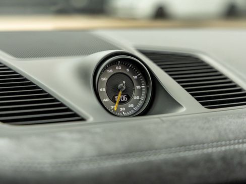 Certified 2022 Porsche Cayenne Turbo GT image 28