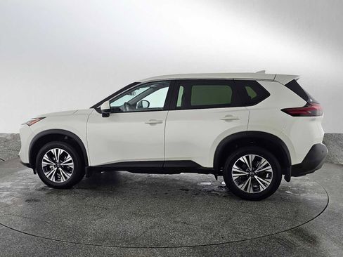 Used 2023 Nissan Rogue SV image 7