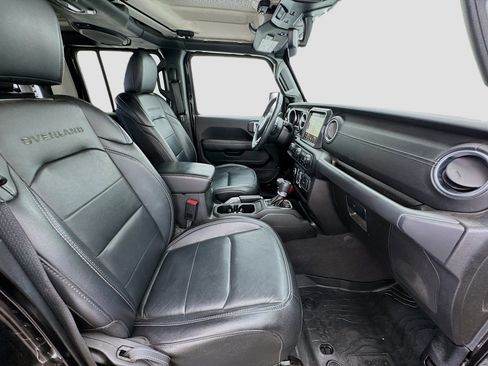 Used 2020 Jeep Gladiator Overland AWD/4WD image 20