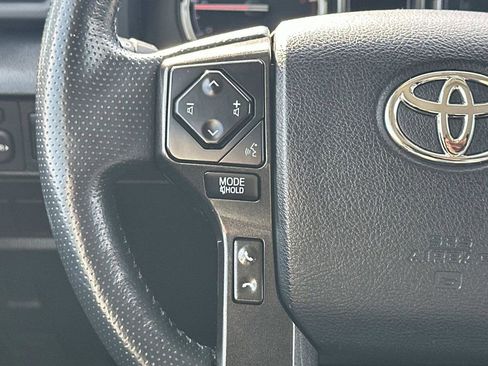 Used 2024 Toyota 4Runner TRD Off-Road Premium image 15