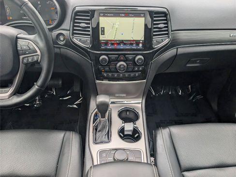 Used 2021 Jeep Grand Cherokee Limited w/ Quick Order Package 28K 80th AWD/4WD image 17