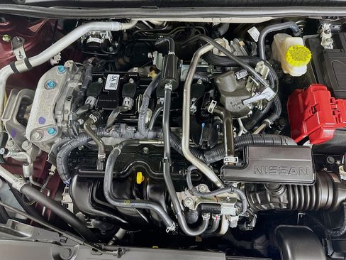 Used 2024 Nissan Sentra SV image 31