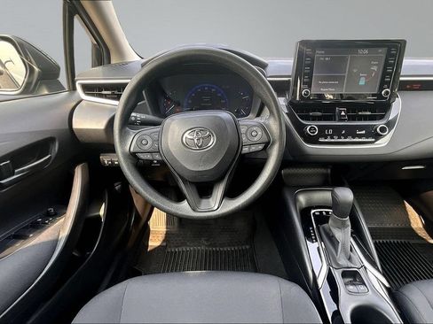 Used 2022 Toyota Corolla LE FWD image 8