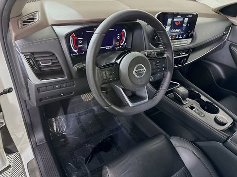 Certified 2021 Nissan Rogue Platinum image 21