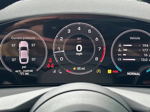 New 2026 Porsche Panamera RWD image 32