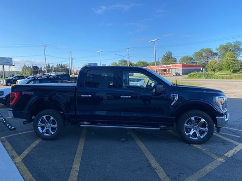 Used 2023 Ford F150 XLT w/ Equipment Group 302A High AWD/4WD image 7