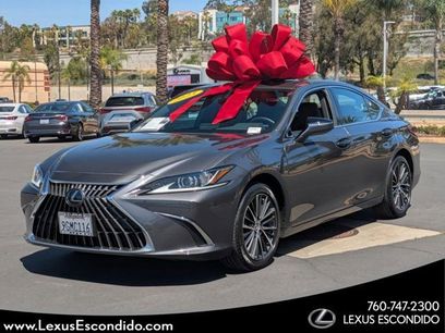 Used 2023 Lexus ES 300h w/ Premium Package