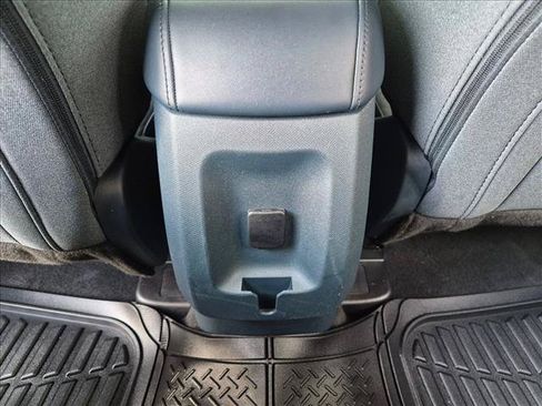 Used 2024 Ford Maverick XLT FWD image 16
