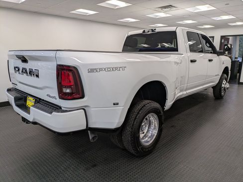 Used 2025 RAM 3500 Big Horn image 4