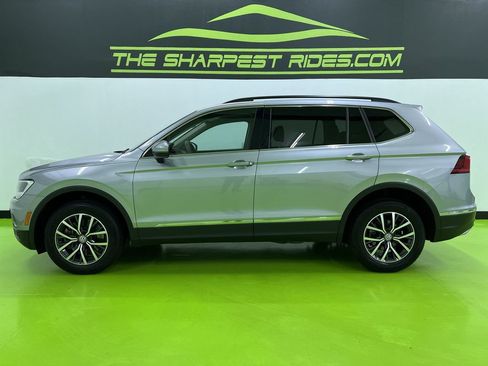 Used 2020 Volkswagen Tiguan SE AWD/4WD image 6