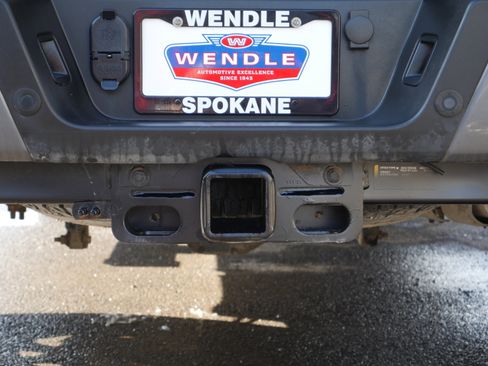 Certified 2022 Ford F250 Lariat w/ Black Appearance Package image 25