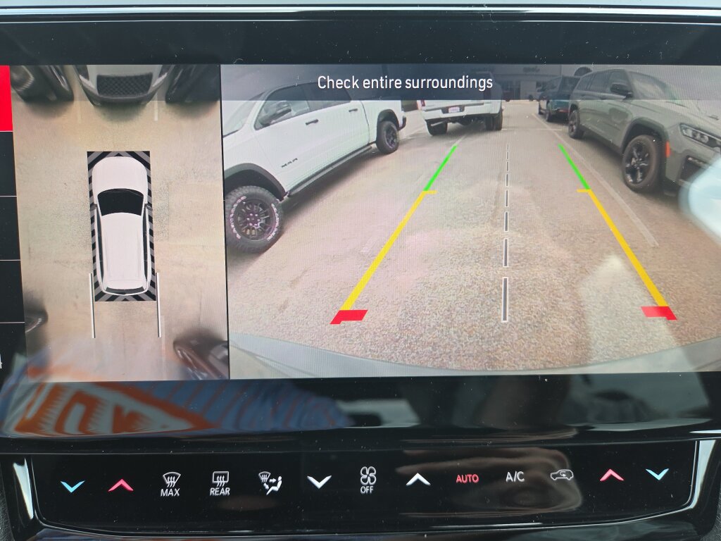 New 2027 Jeep Grand Cherokee Limited AWD/4WD image 11