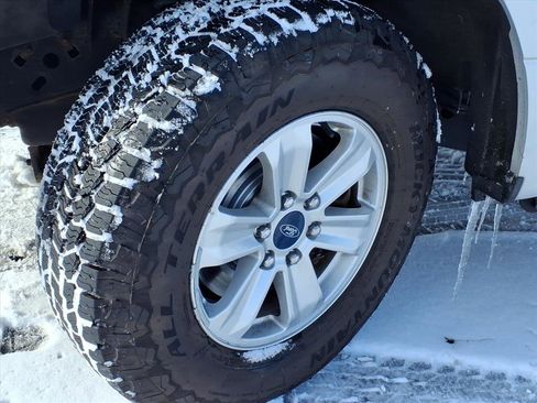 Used 2015 Ford F150 XL w/ Equipment Group 101A Mid image 2