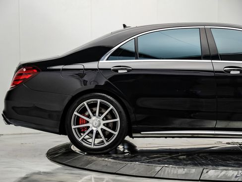 Used 2016 Mercedes-Benz S 63 AMG 4MATIC Sedan image 21