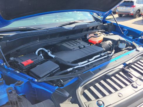 Used 2025 Chevrolet Silverado 1500 Custom image 29