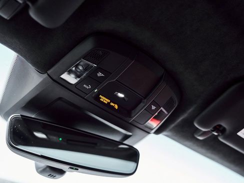 Used 2021 Porsche 911 Turbo S image 73