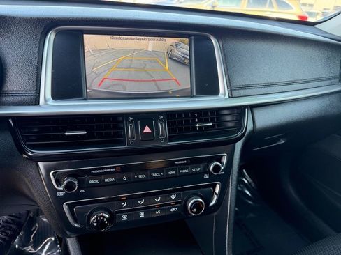 Used 2019 Kia Optima LX FWD image 31