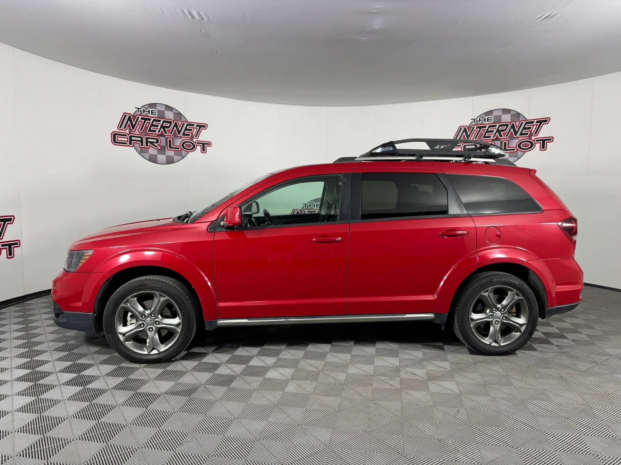 Used 2017 Dodge Journey Crossroad AWD/4WD image 4