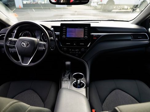 Used 2023 Toyota Camry LE image 8