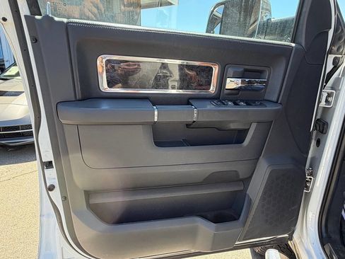 Used 2011 RAM 2500 Longhorn w/ HD Snow Plow Prep Group AWD/4WD image 18