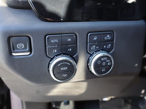 Certified 2024 GMC Sierra 1500 SLT w/ SLT Premium Plus Package image 23