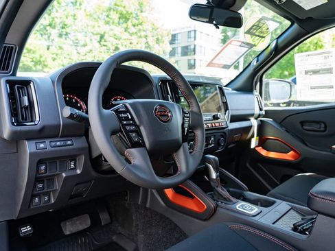 New 2026 Nissan Frontier PRO-4X w/ Pro-4x Convenience Package AWD/4WD image 23