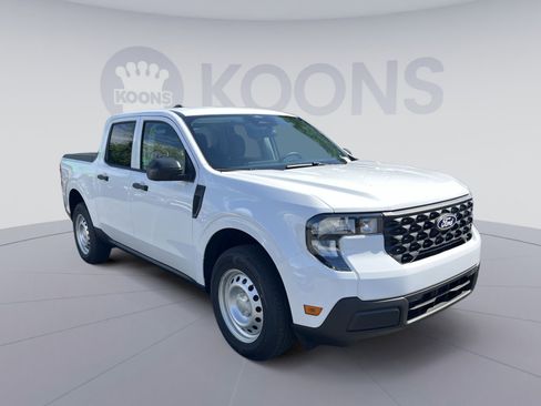 New 2026 Ford Maverick XL w/ Equipment Group 101A AWD/4WD image 2