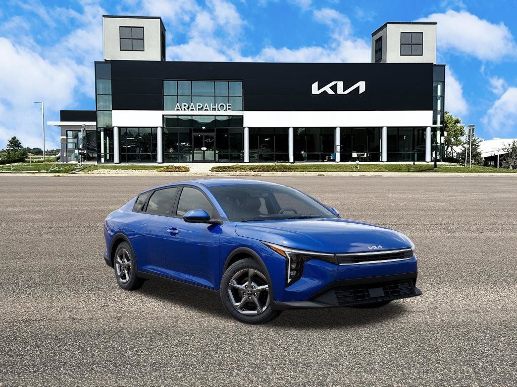 New 2026 Kia K4 FWD image 8