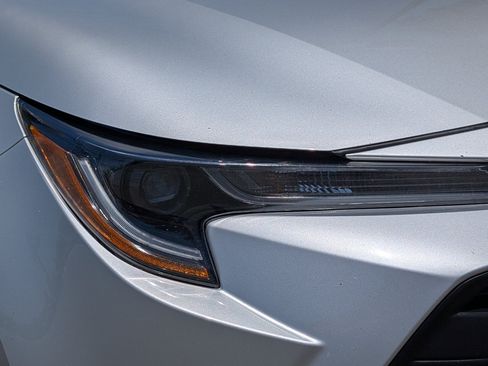 Used 2024 Toyota Corolla LE FWD image 10