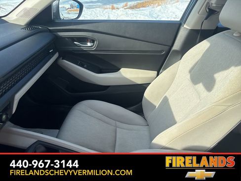 Used 2024 Honda Accord EX image 15