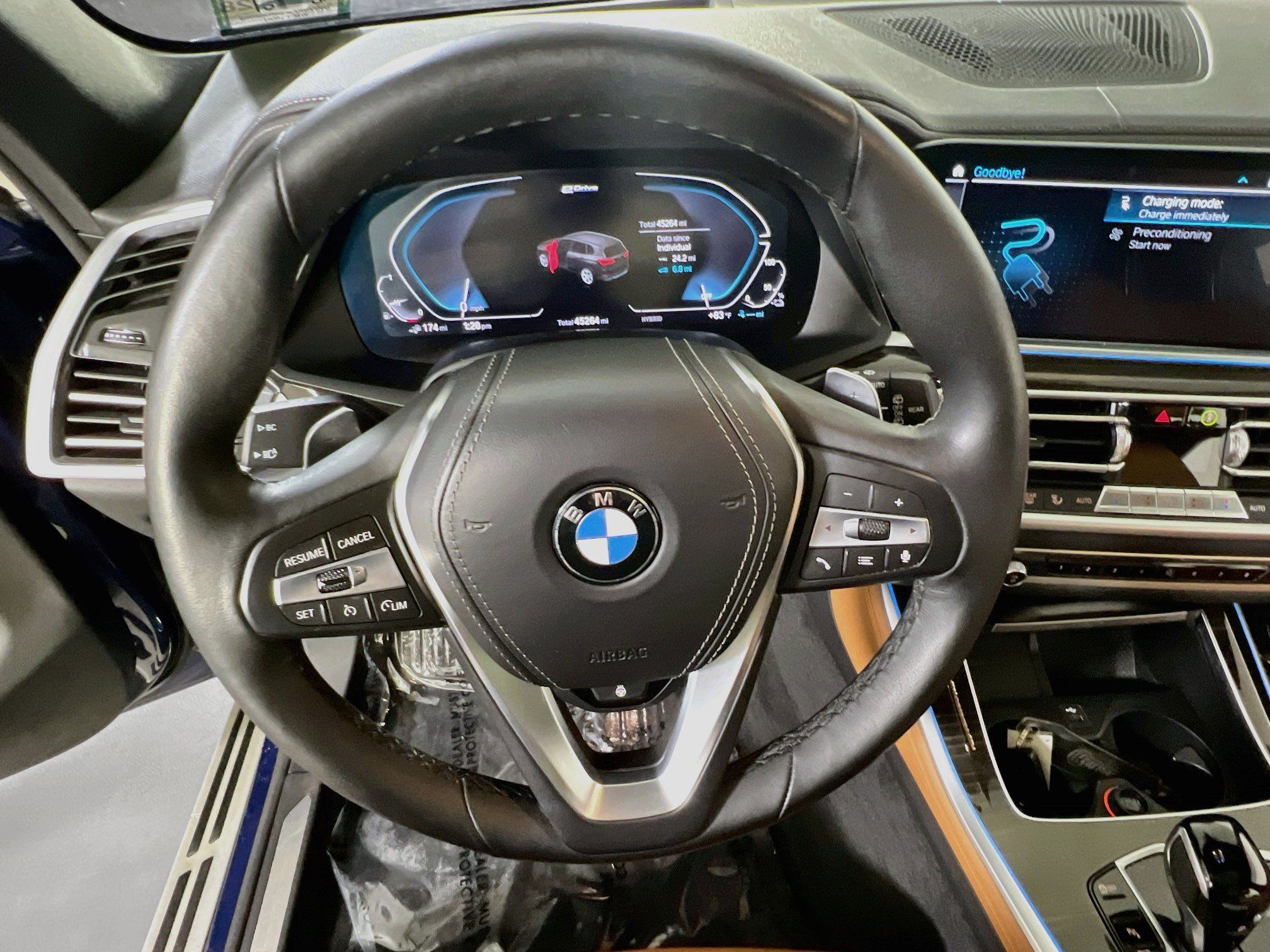 Used 2021 BMW X5 xDrive45e w/ Premium Package 3 AWD/4WD image 11