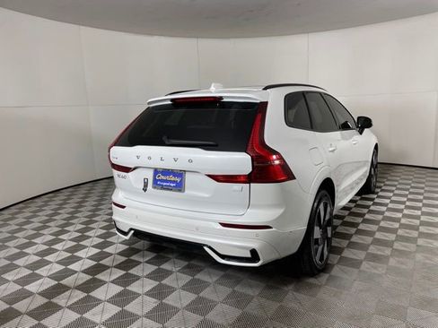 Certified 2024 Volvo XC60 T8 Plus w/ Protection Package image 9