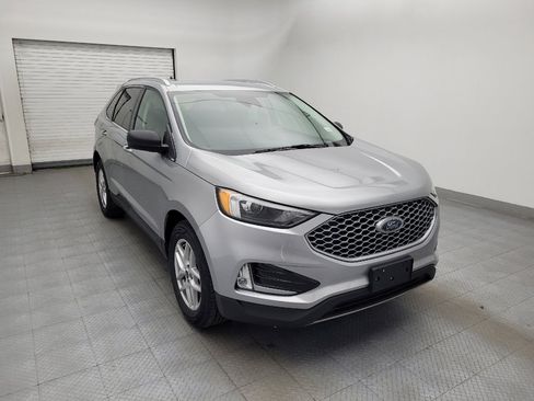 Used 2024 Ford Edge SEL w/ Convenience Package image 13
