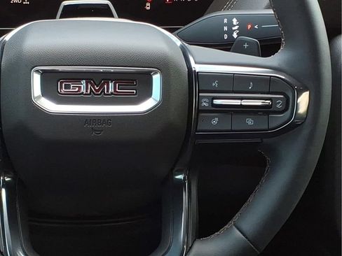 New 2026 GMC Yukon AT4 w/ AT4 Premium Plus Package AWD/4WD image 7