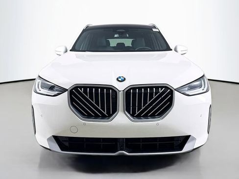 New 2026 BMW X3 xDrive30 w/ Premium Package image 2