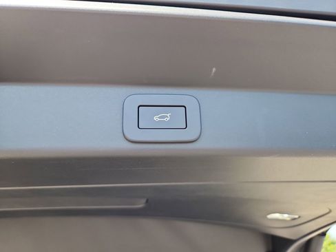 New 2025 Land Rover Range Rover Sport Autobiography image 14