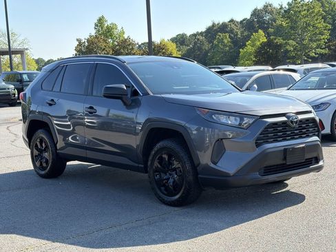 Used 2020 Toyota RAV4 LE w/ All Weather Liner Package AWD/4WD image 7
