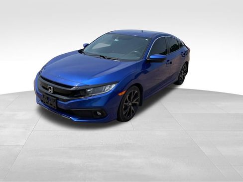 Used 2019 Honda Civic Sport image 2