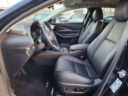 Certified 2025 MAZDA CX-30 AWD 2.5 S w/ Premium Package image 34