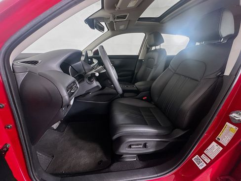 Used 2024 Honda HR-V EX-L image 13