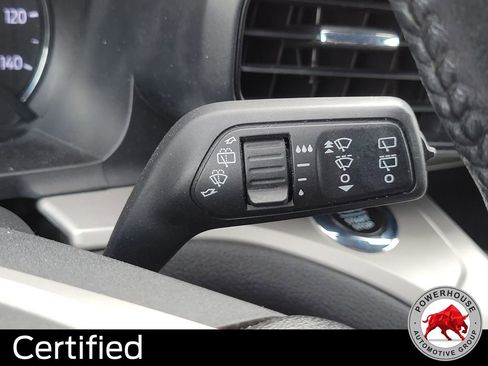 Used 2021 Ford Explorer XLT AWD/4WD image 33
